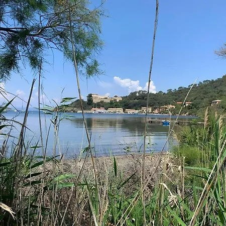 Casa-valanvi Gaou Benat Piscine Et Vue Villa