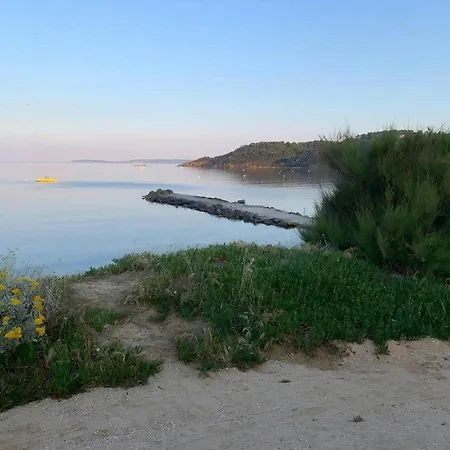 Casa-valanvi Gaou Benat Piscine Et Vue 别墅