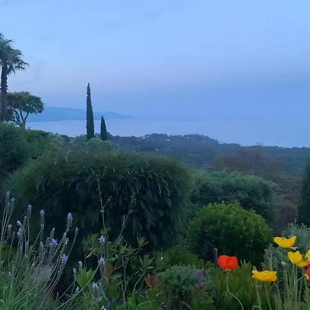 Casa-valanvi Gaou Benat Piscine Et Vue